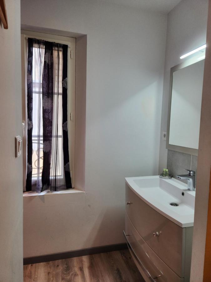 Chambres Privees A Hautvillers, Berceau Du Champagne Avec Salle De Bain Et Toilettes Incluses Exterior photo
